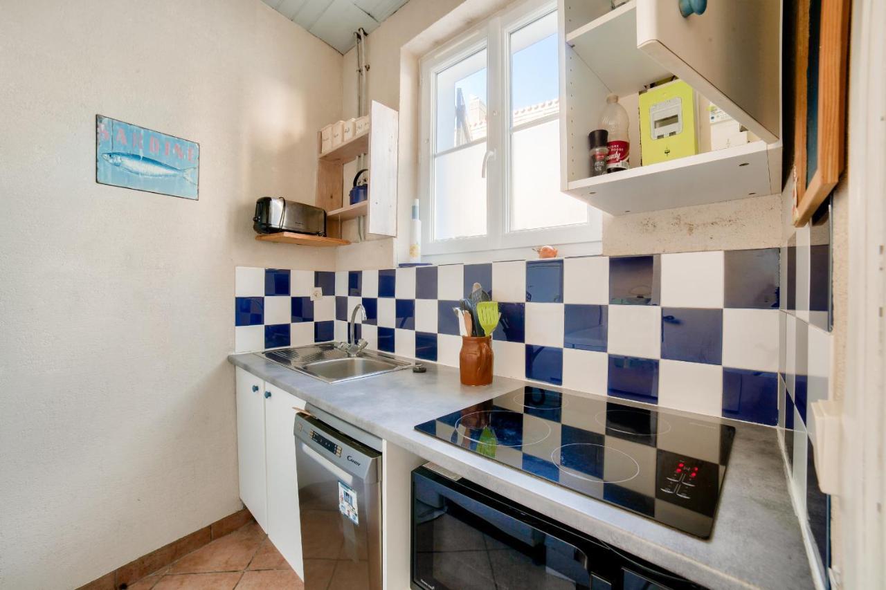 Jolie Maison Avec Cour Pour 5 Personnes Noirmoutier-en-l'Île Exterior foto
