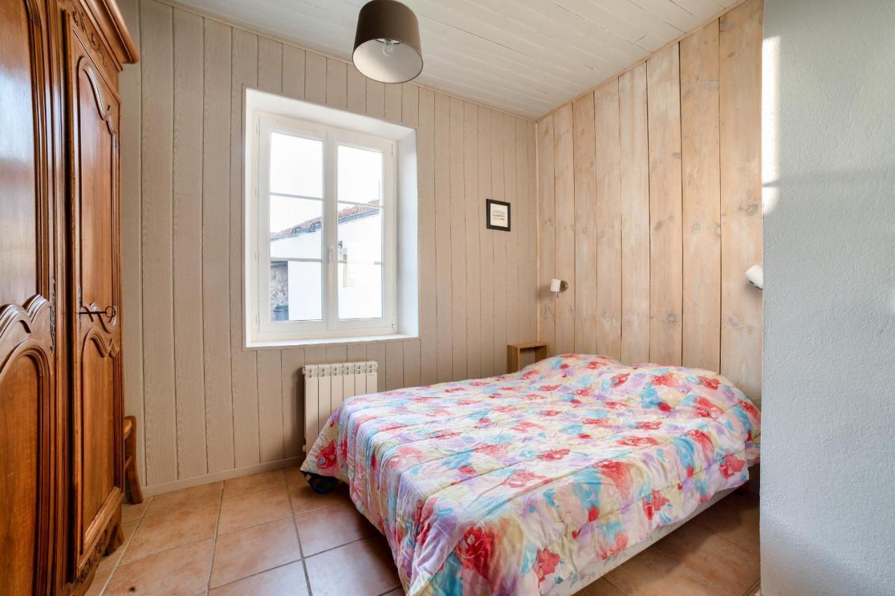 Jolie Maison Avec Cour Pour 5 Personnes Noirmoutier-en-l'Île Exterior foto