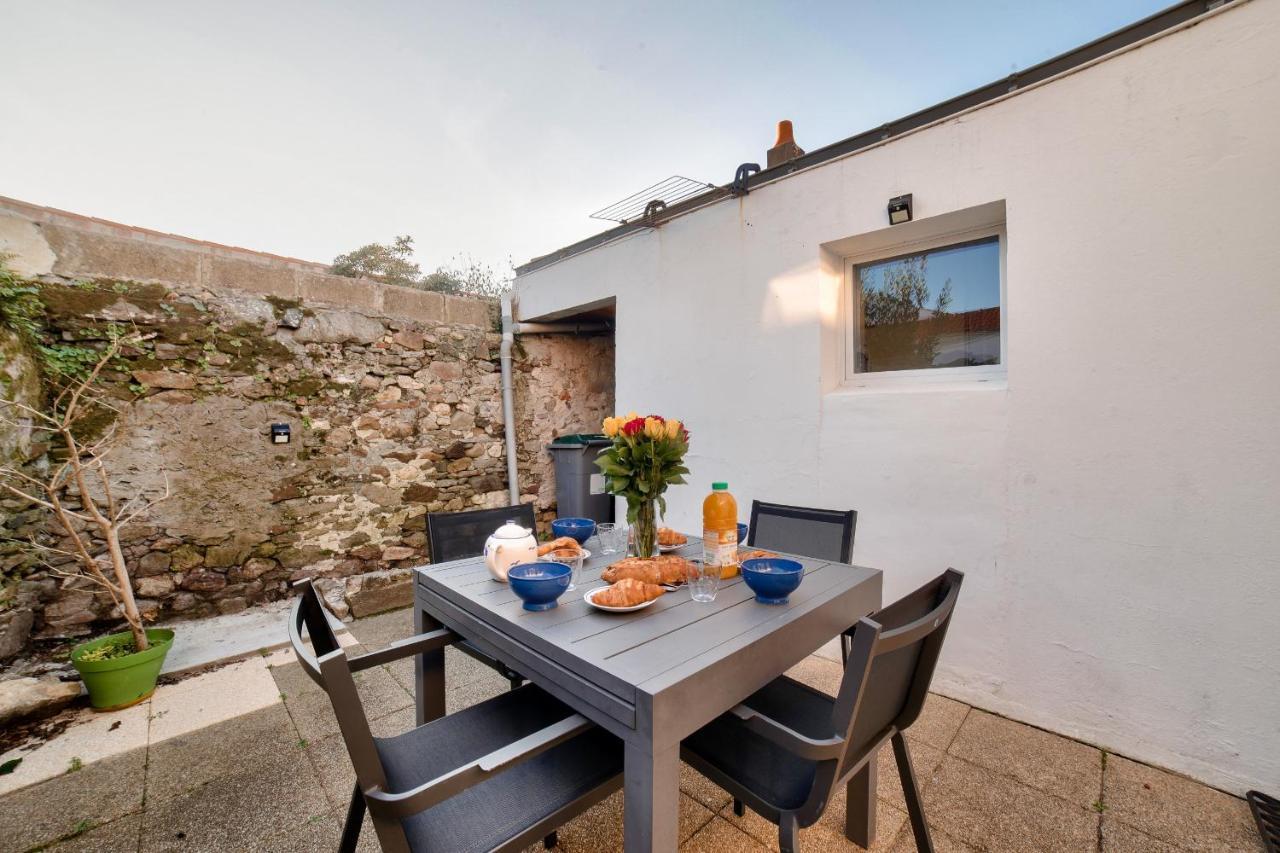 Jolie Maison Avec Cour Pour 5 Personnes Noirmoutier-en-l'Île Exterior foto